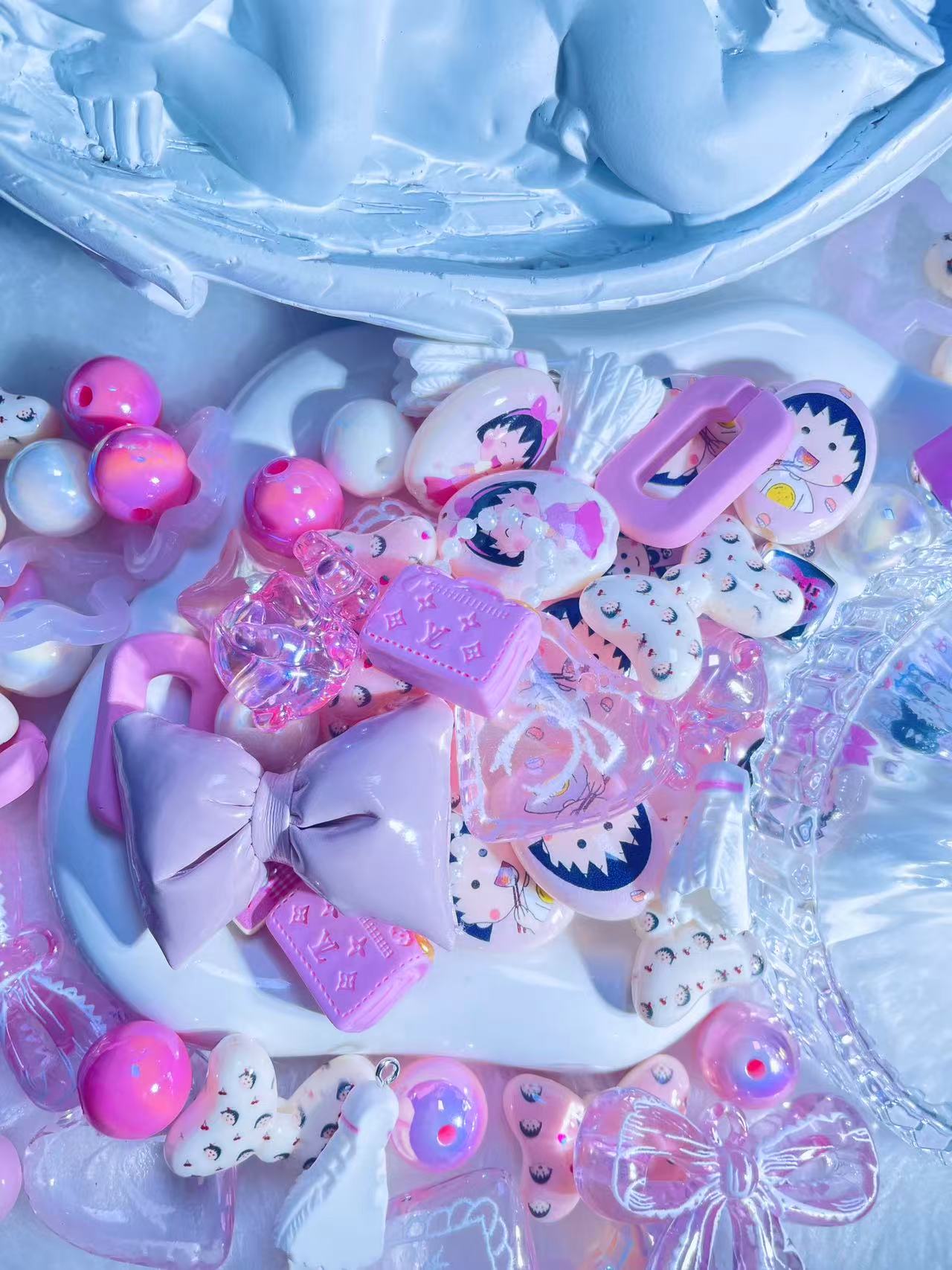 【B055】SALE限定 ちびまる子ちゃん 手書きアクリルビーズ & 高品質アクリルビーズ