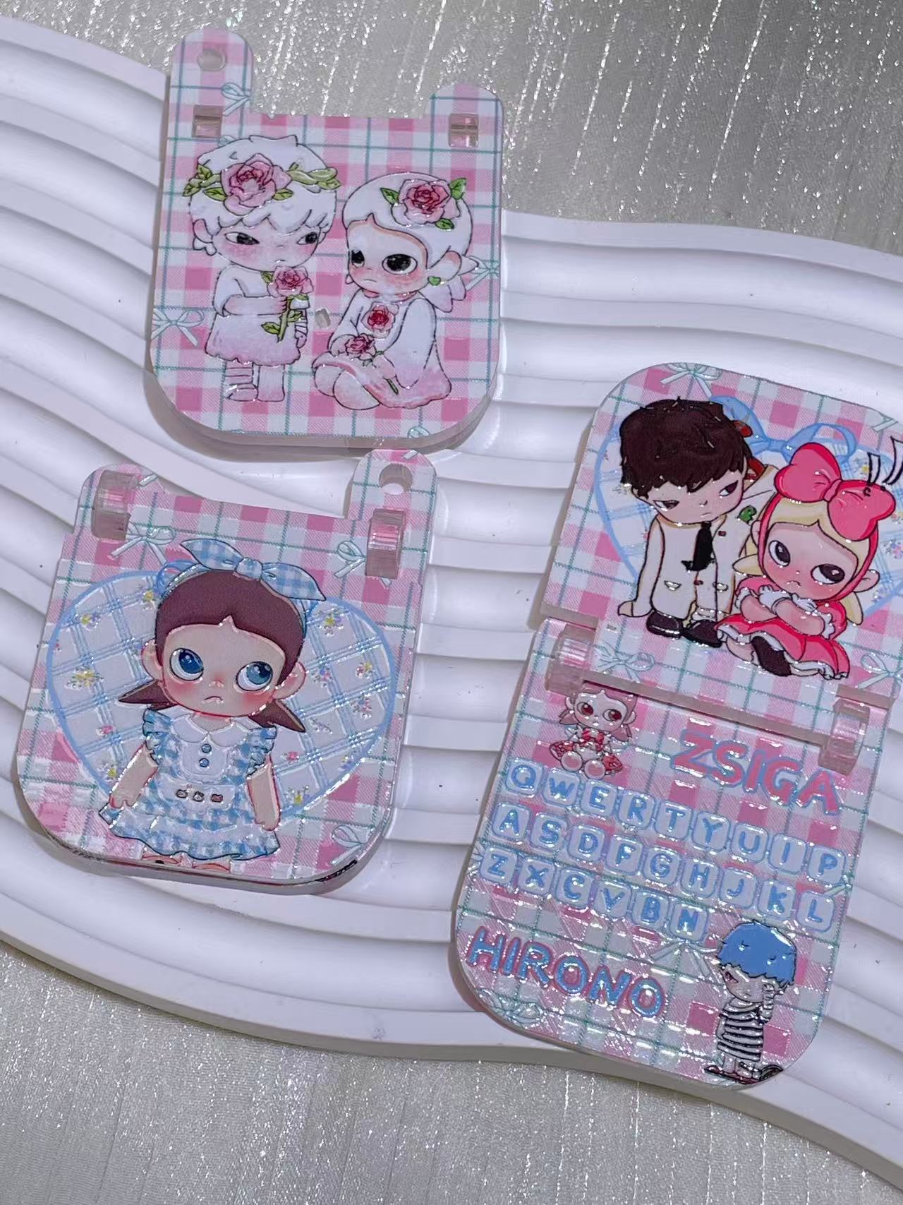 【D001】スマートフォン風パーツ｜かわいいサイズ｜ハンドメイドにぴったり