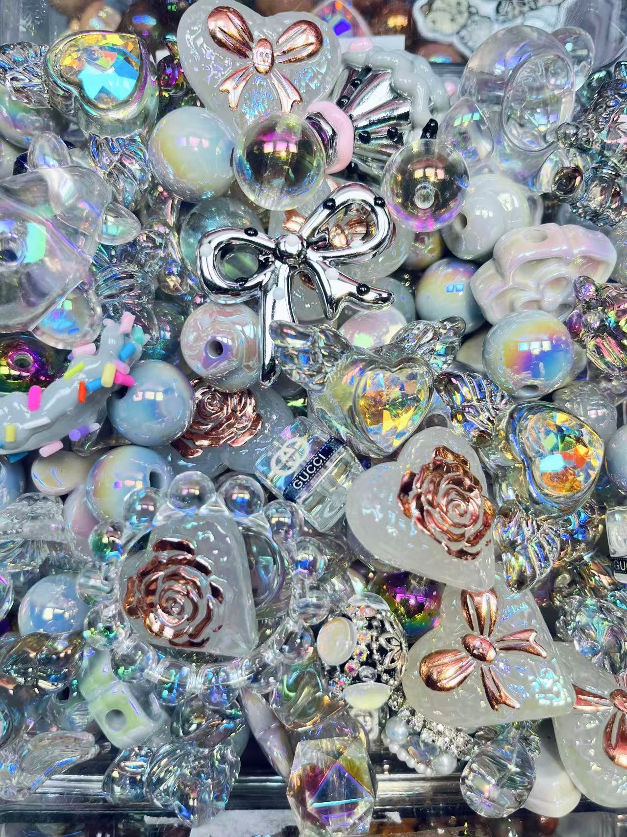 【Ｂ046】月影　手書きアクリルビーズ & 高品質アクリルビーズ＆ゴ－ジャスビ-ズ